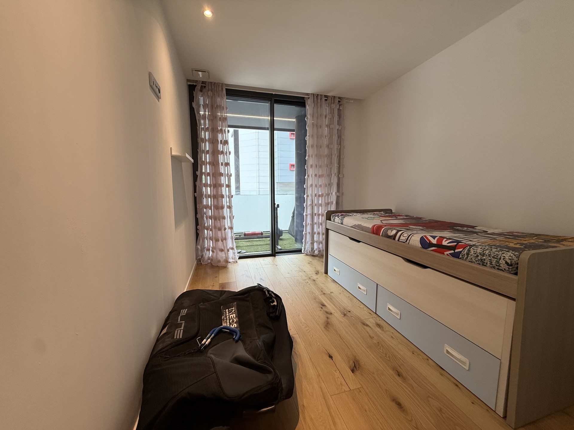 Pis de lloguer a Andorra la Vella, 3 habitacions, 140 metres