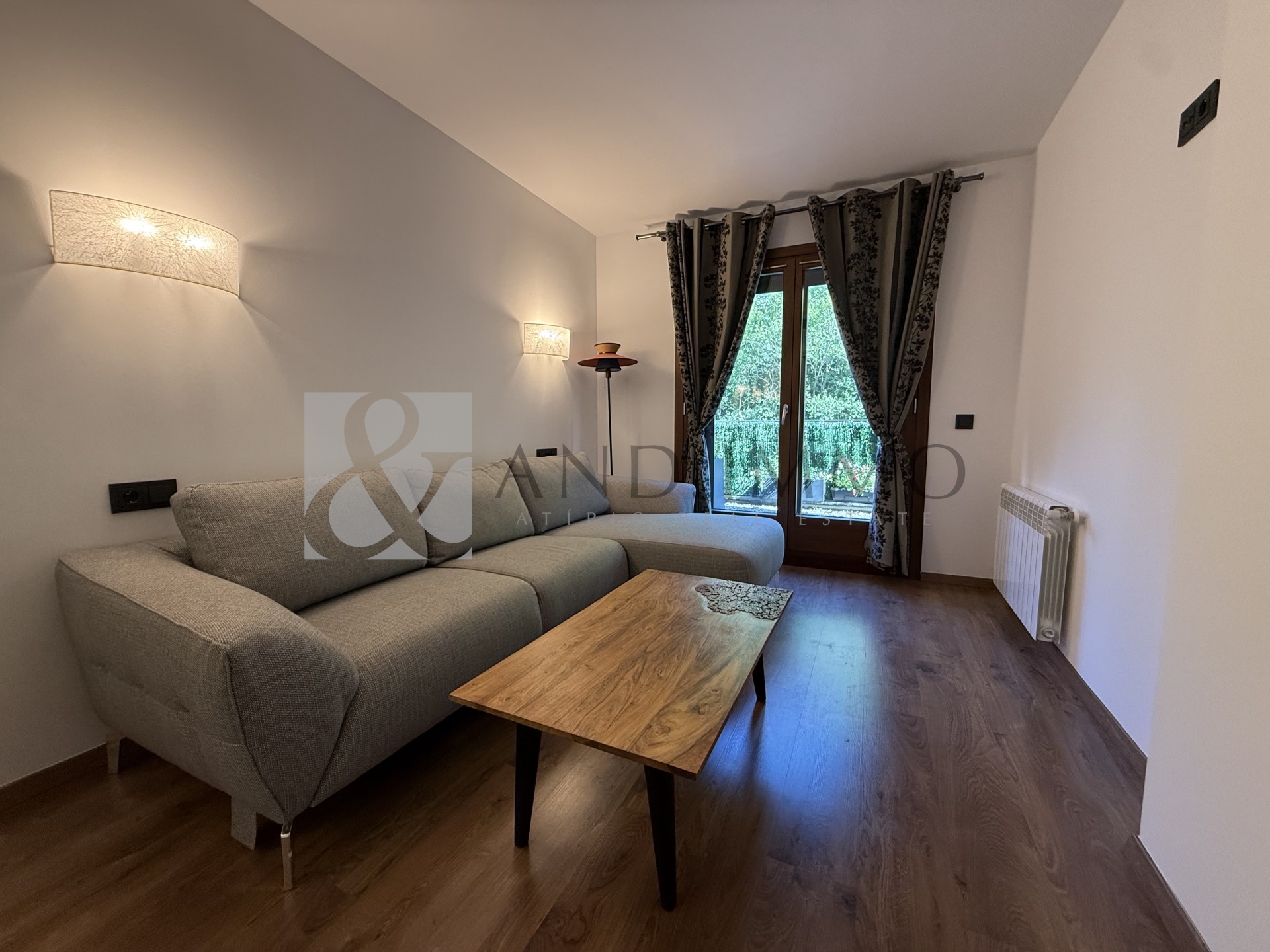 Pis de lloguer a Erts, 2 habitacions, 96 metres
