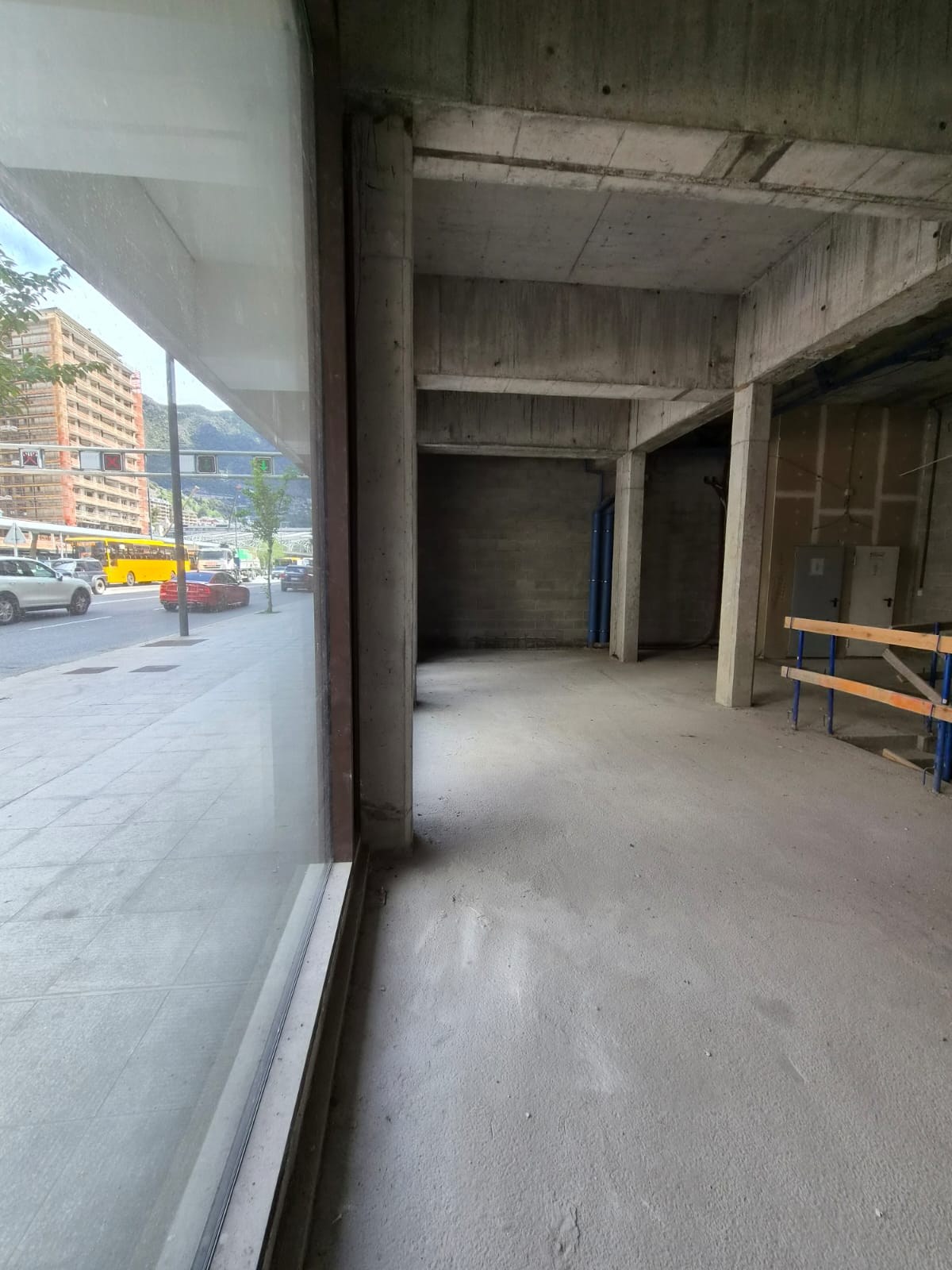 Local comercial de lloguer a Andorra la Vella, 173 metres