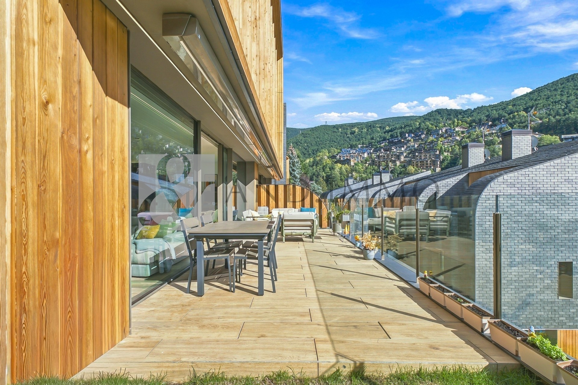 Xalet en venda a L'Aldosa de la Massana, 5 habitacions, 460 metres