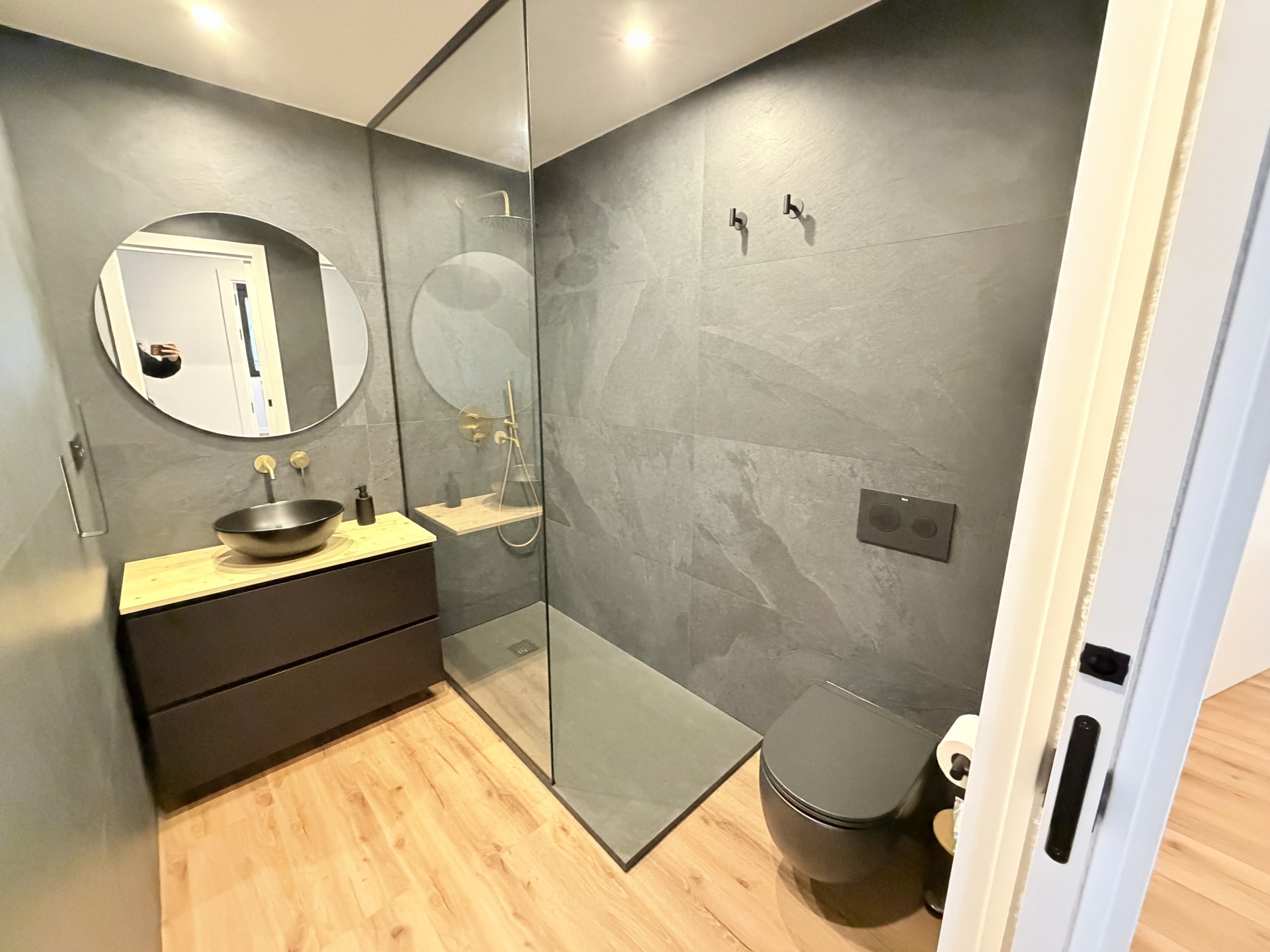 Piso de alquiler en Escaldes Engordany, 3 habitaciones, 185 metros
