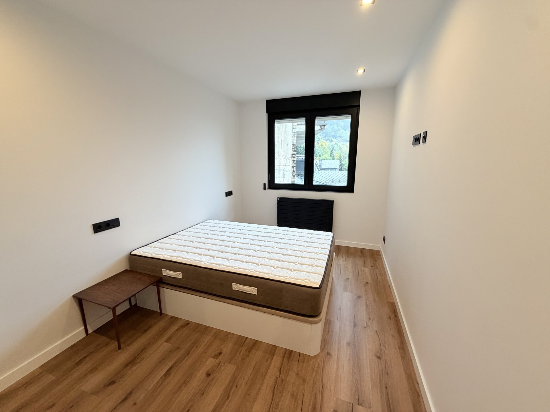 Piso de alquiler en Escaldes Engordany, 3 habitaciones, 185 metros