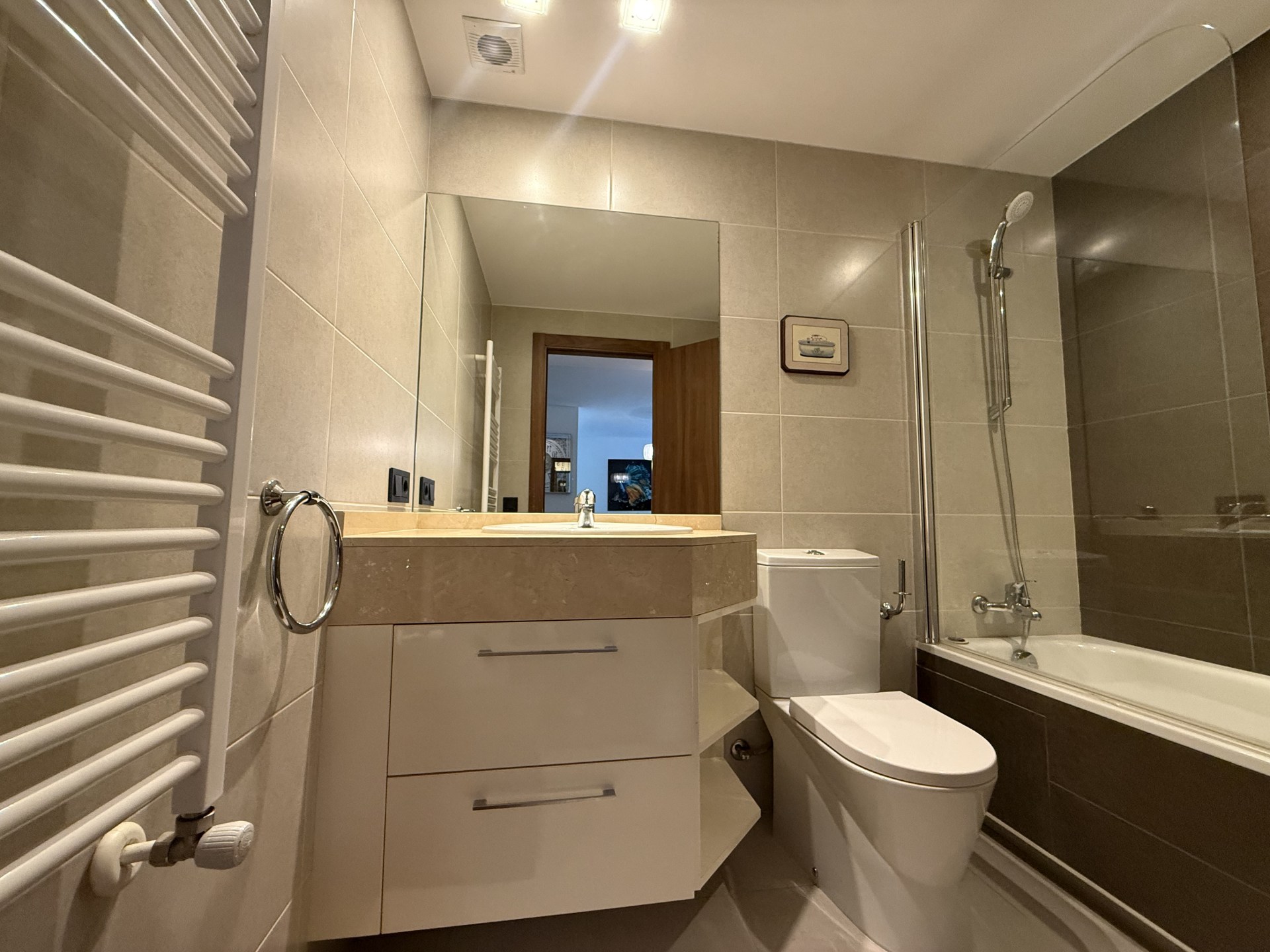Pis de lloguer a Erts, 2 habitacions, 96 metres