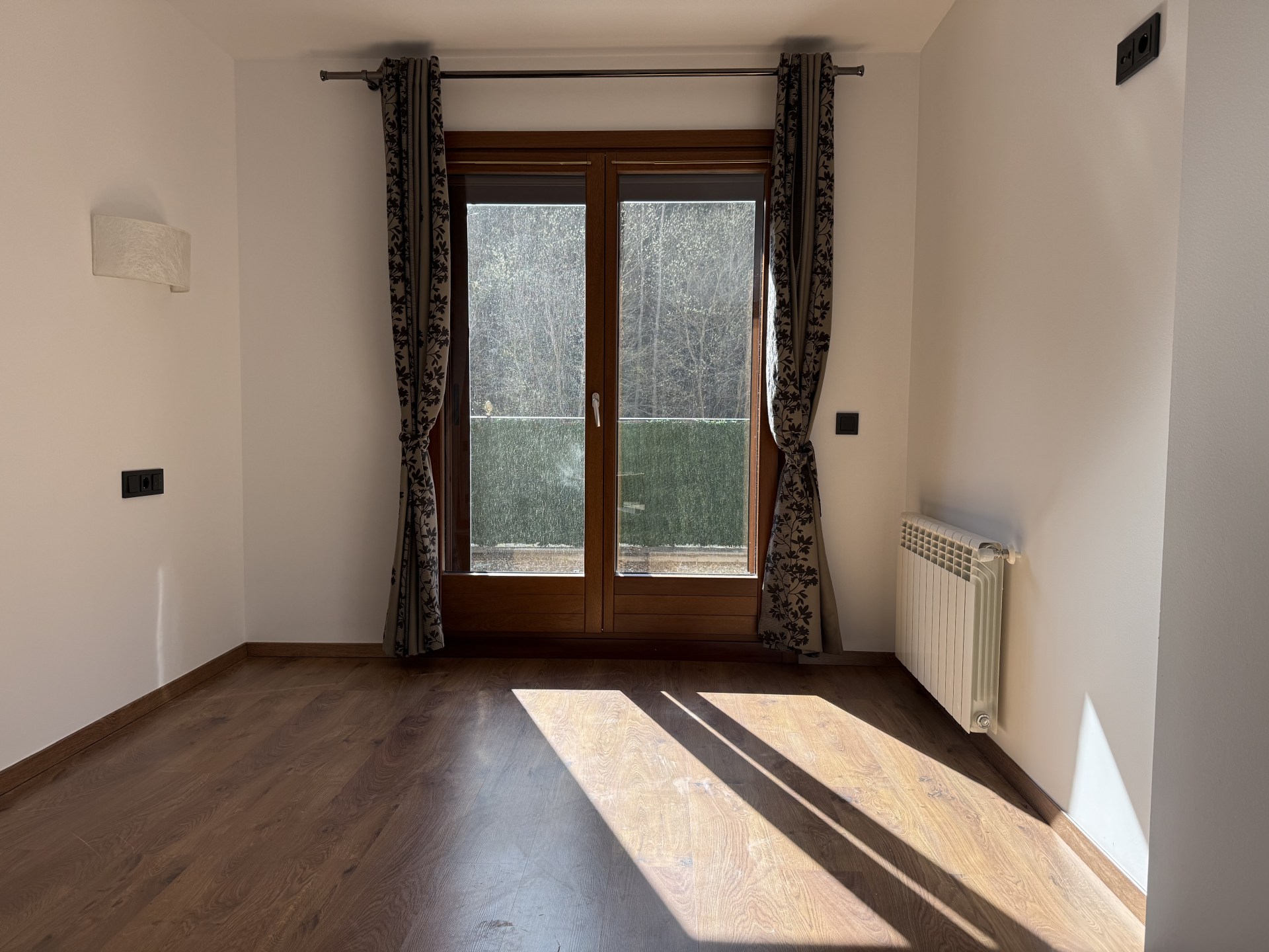 Pis de lloguer a Erts, 2 habitacions, 96 metres