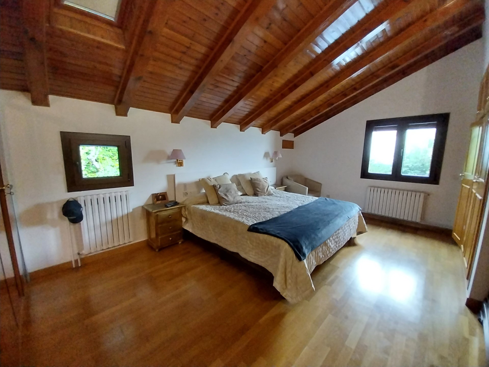Chalet de alquiler en Escaldes Engordany, 4 habitaciones, 420 metros