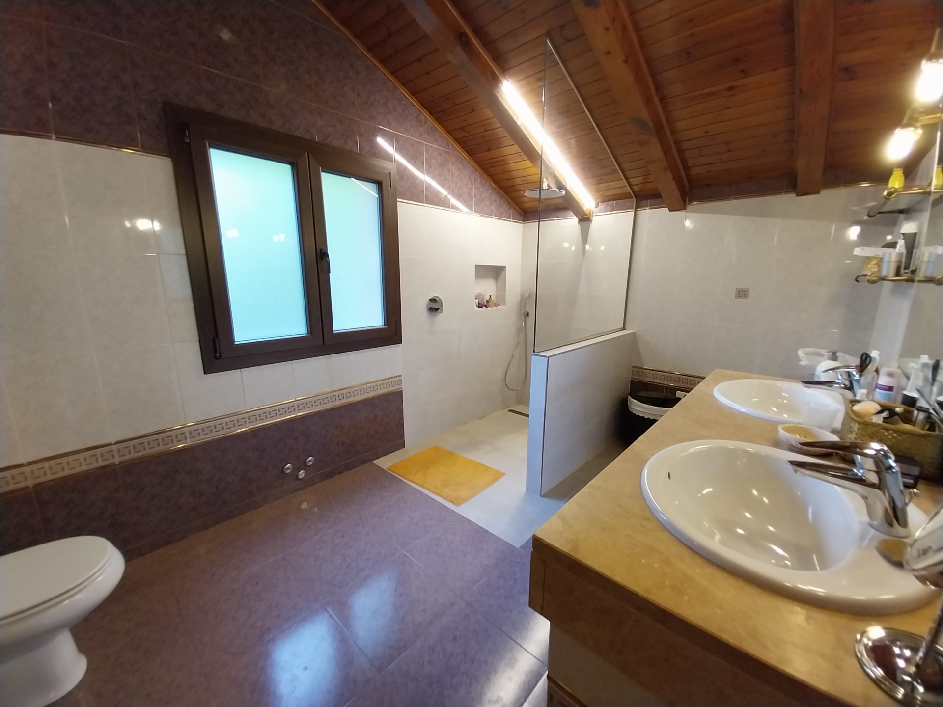Xalet de lloguer a Escaldes Engordany, 4 habitacions, 420 metres