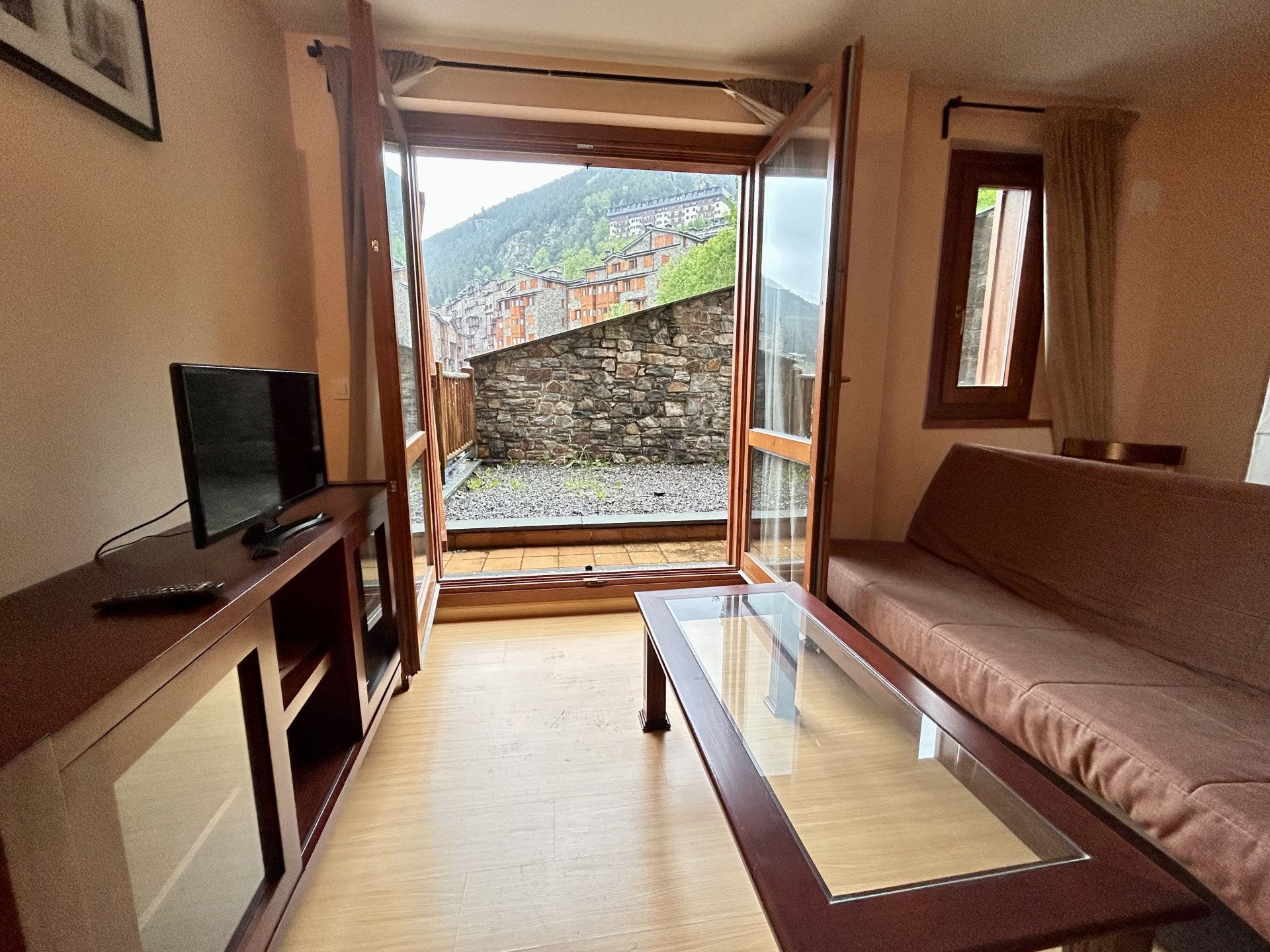 Piso en venta en Soldeu, 1 habitación, 72 metros — foto 1 de 9